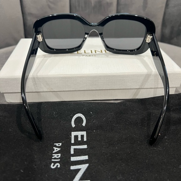 Celine Black Sunglasses with Triomphe Gold Accent - Picture 5 of 16